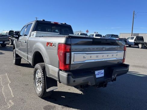 Used 2021 Ford F350 Limited image 9
