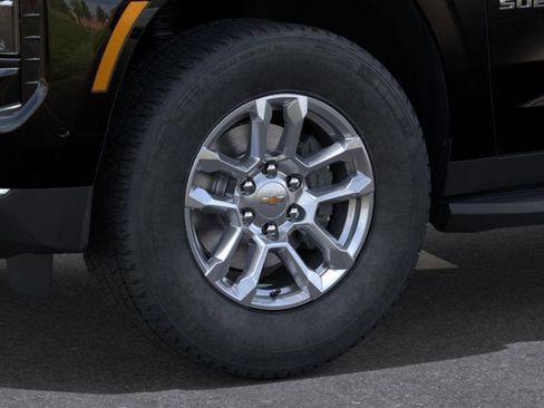 New 2026 Chevrolet Suburban LS image 9