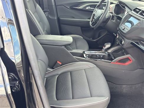 Used 2023 Chevrolet TrailBlazer RS image 26