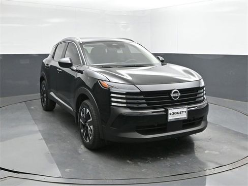 New 2026 Nissan Kicks SV w/ Cold Weather Package image 22