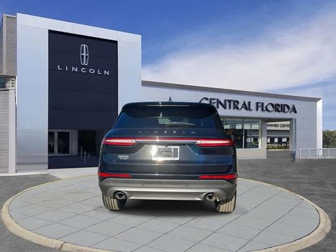 Used 2021 Lincoln Corsair FWD image 4