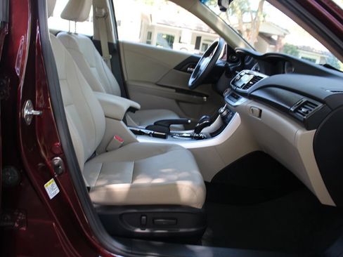Used 2013 Honda Accord EX-L image 15