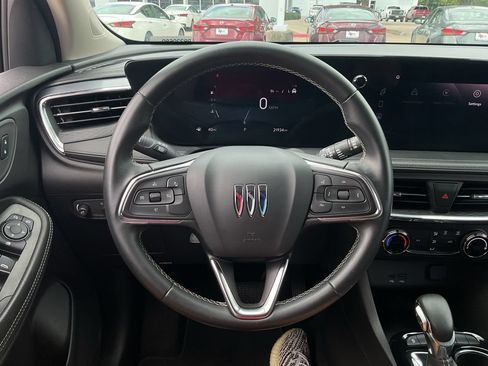 Used 2025 Buick Encore GX Preferred FWD image 26