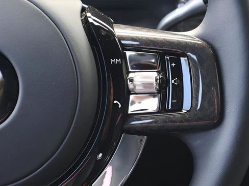 Certified 2023 Rolls-Royce Cullinan Black Badge w/ Driver's Package image 22