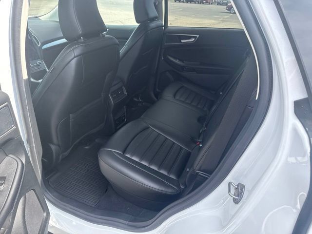 Used 2023 Ford Edge SEL w/ Convenience Package AWD/4WD image 15