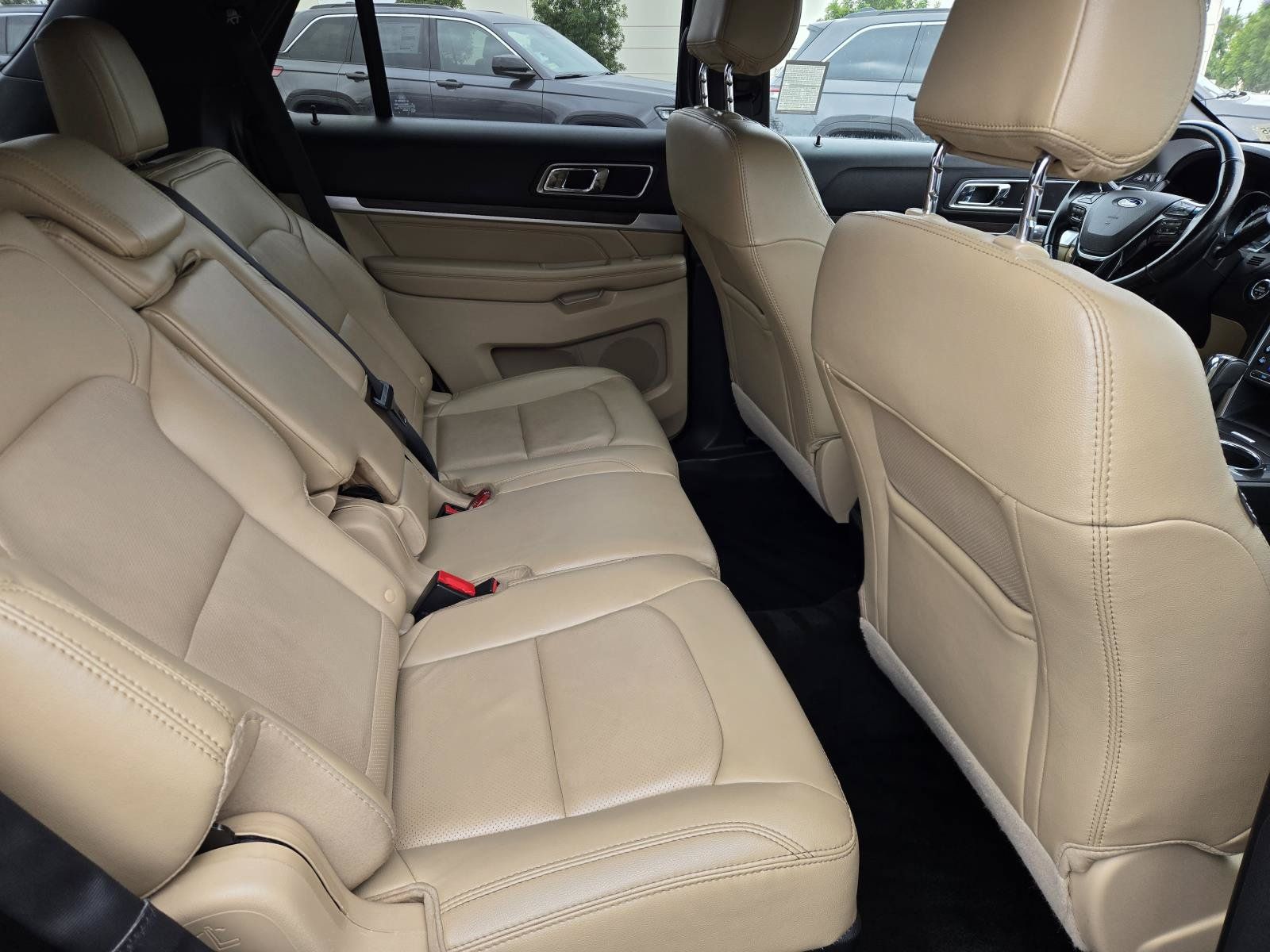 Used 2017 Ford Explorer Limited FWD image 28