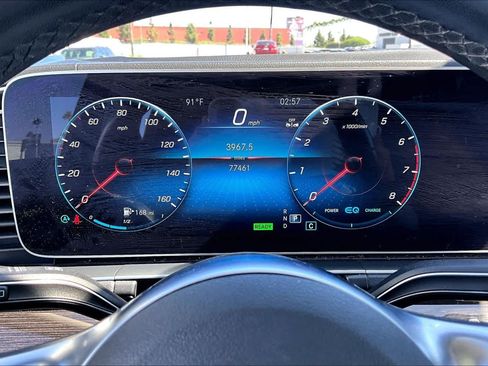 Used 2022 Mercedes-Benz GLS 450 4MATIC image 25