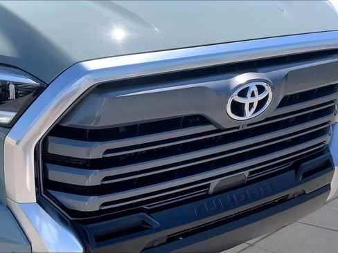 Used 2026 Toyota Tundra Limited AWD/4WD image 30