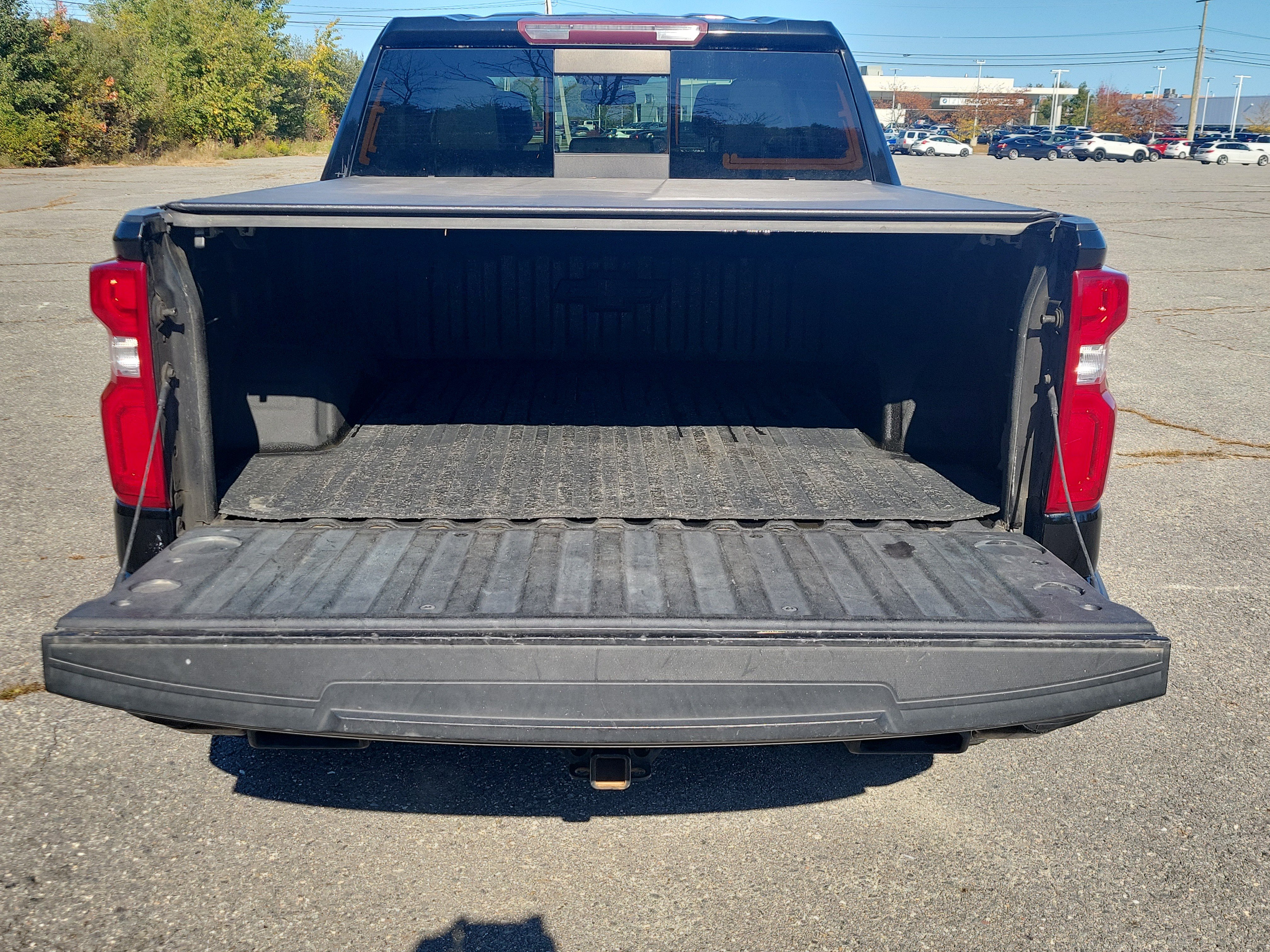 Used 2021 Chevrolet Silverado 1500 LT Trail Boss w/ Convenience Package II AWD/4WD image 17
