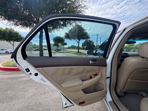 Used 2003 Honda Accord EX image 17