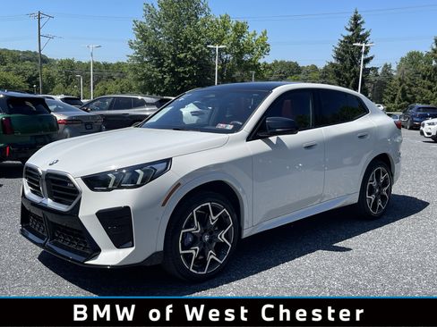 Used 2025 BMW X2 M35i AWD/4WD image 1