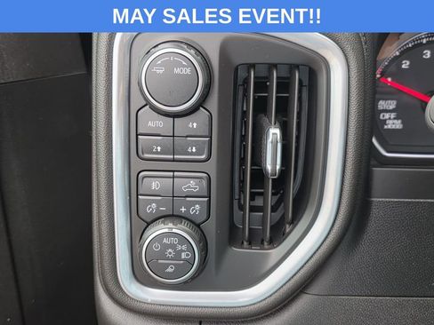 Used 2022 Chevrolet Silverado 1500 LTZ AWD/4WD image 24