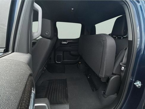 Used 2023 Chevrolet Silverado 1500 LT image 16