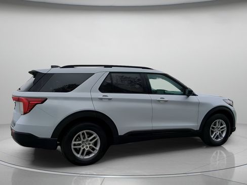 New 2026 Ford Explorer Active image 32