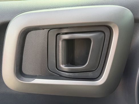 Used 2011 Honda Ridgeline RTL image 16