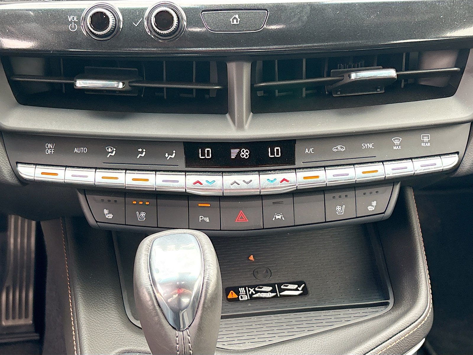 Used 2025 Cadillac CT4 Sport w/ Climate Package AWD/4WD image 15
