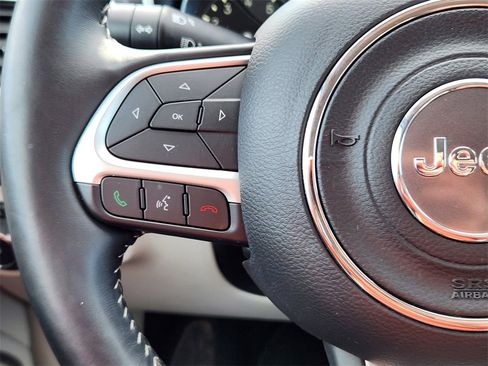 Used 2017 Jeep Compass Latitude w/ Popular Equipment Group image 16