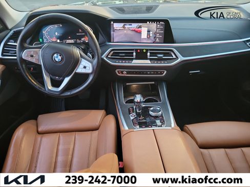 Used 2019 BMW X7 xDrive40i w/ Premium Package AWD/4WD image 18