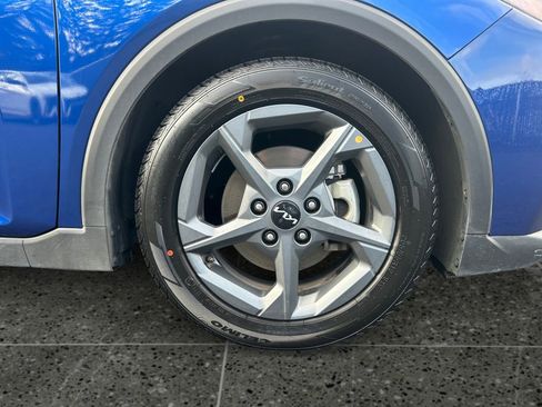 Used 2025 Kia K4 LXS image 9