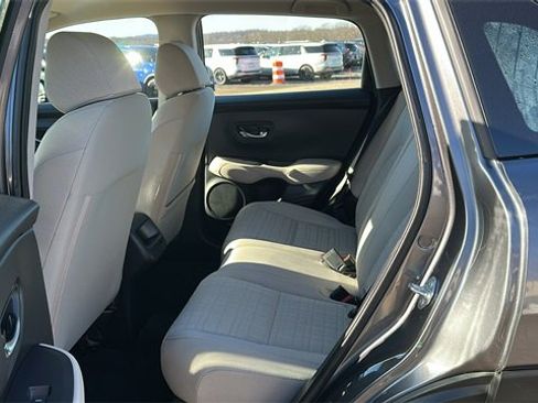 Used 2023 Honda HR-V LX image 21