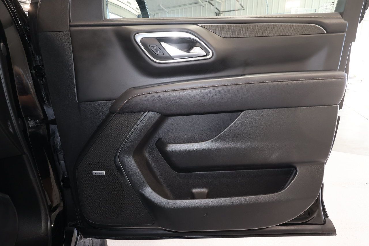Used 2024 GMC Yukon XL AT4 w/ AT4 Premium Plus Package AWD/4WD image 20