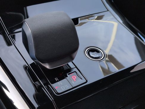 Used 2024 Land Rover Range Rover Sport Dynamic SE image 22