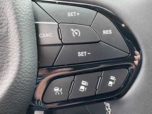 New 2026 Chrysler Pacifica Limited w/ S Appearance Package image 57