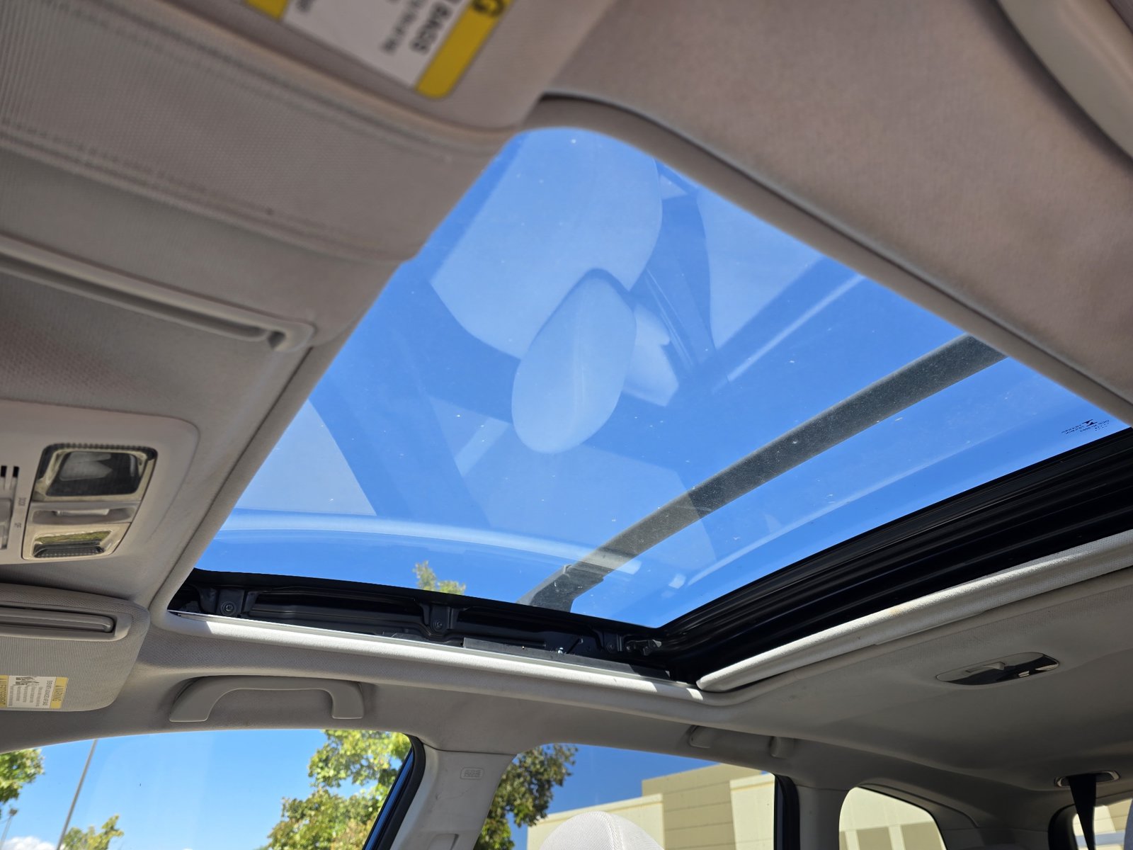 Used 2015 Subaru Forester 2.5i Premium AWD/4WD image 22