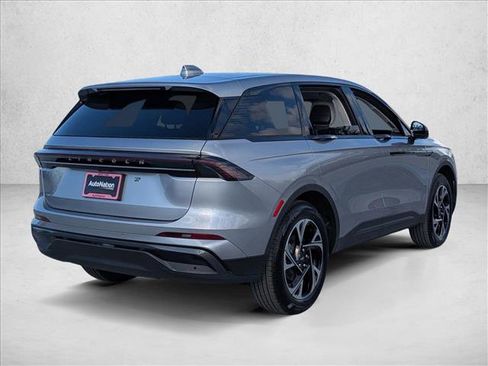 New 2026 Lincoln Nautilus Premier w/ Jet Appearance Package image 2