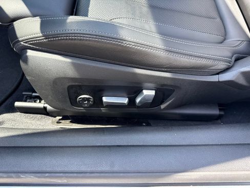 Used 2023 BMW 430i Convertible w/ M Sport Package RWD image 18