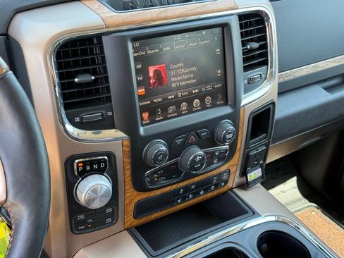 Used 2016 RAM 1500 Laramie Longhorn AWD/4WD image 16
