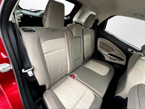 Used 2020 Ford EcoSport SE image 17