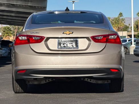 Used 2024 Chevrolet Malibu LS image 4