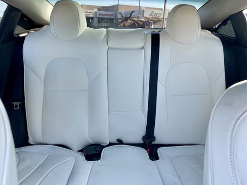 Used 2023 Tesla Model 3 Standard Range RWD image 17