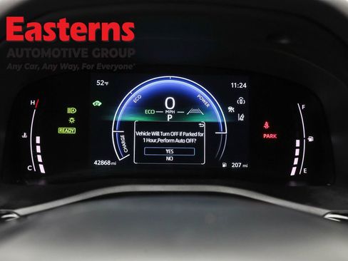 Used 2025 Toyota Camry LE FWD image 18