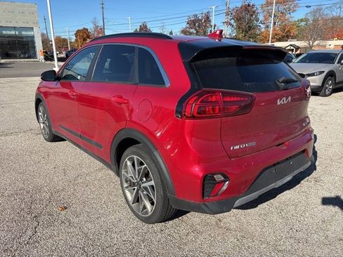 Used 2022 Kia Niro Touring Special Edition image 7