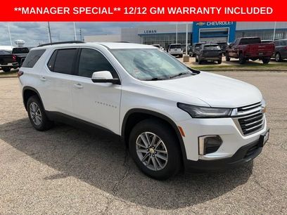 Used 2023 Chevrolet Traverse LT