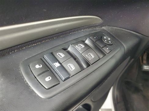 Used 2015 Dodge Durango SXT image 15