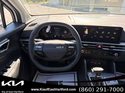 New 2026 Kia Sportage LX w/ LX Convenience Package AWD/4WD image 23