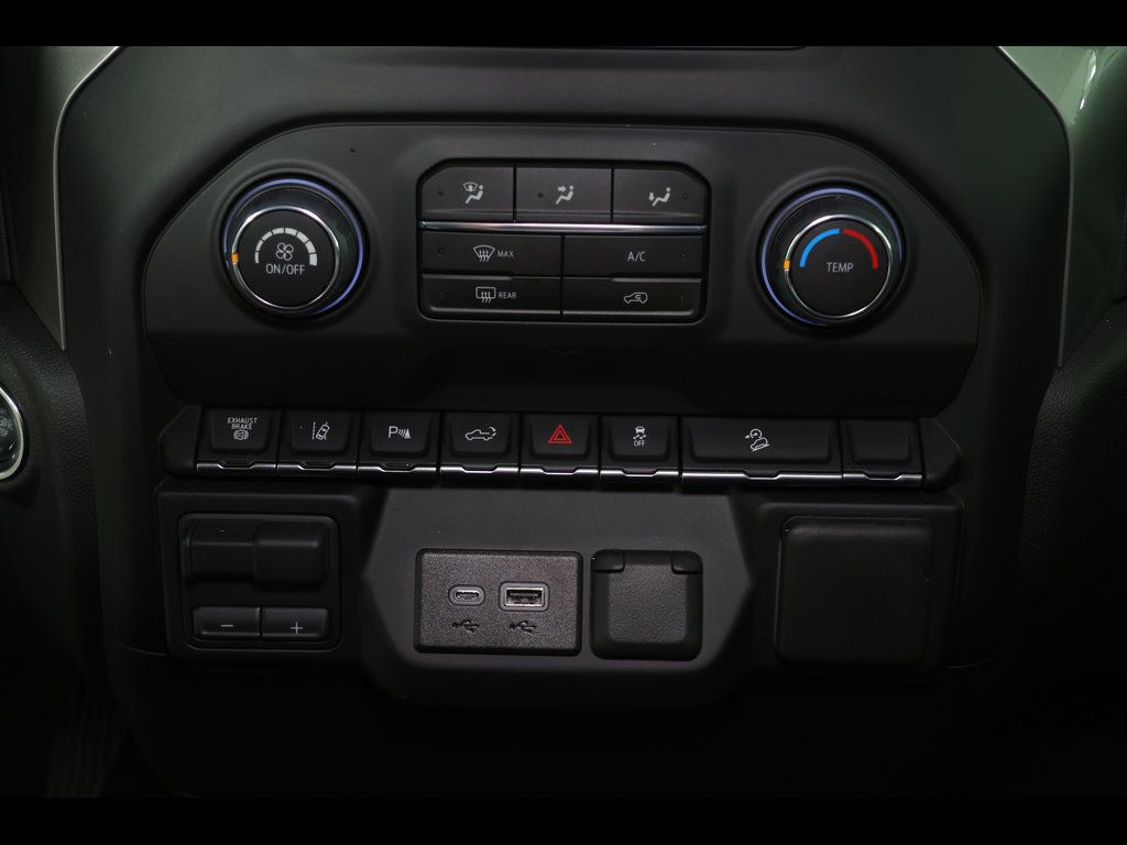 Certified 2026 Chevrolet Silverado 2500 Custom w/ Custom Value Package AWD/4WD image 28