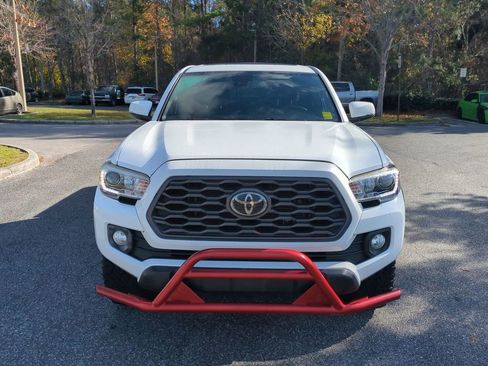 Certified 2020 Toyota Tacoma TRD Off-Road image 9