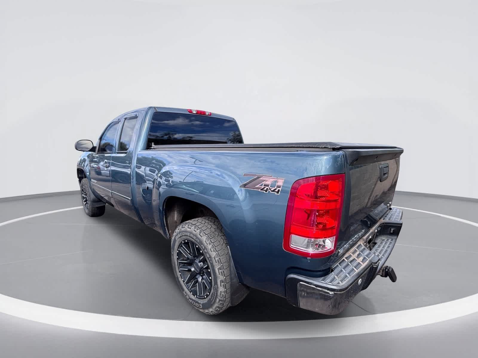 Used 2013 GMC Sierra 1500 SLE w/ Power Tech Package AWD/4WD image 4