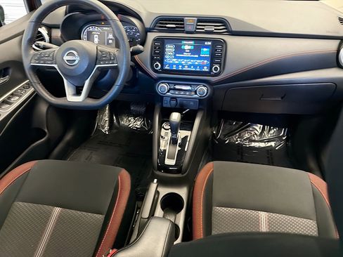 Used 2023 Nissan Versa SR w/ Trunk Package image 11
