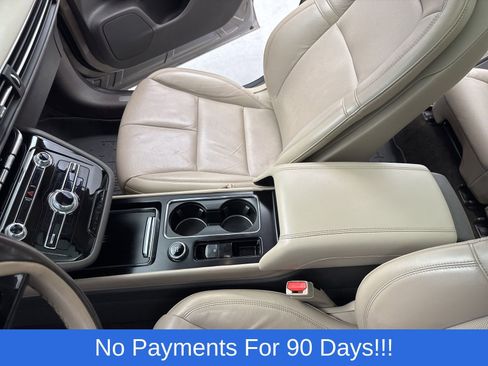 Used 2020 Lincoln Corsair Reserve w/ Equipment Group 201A image 29