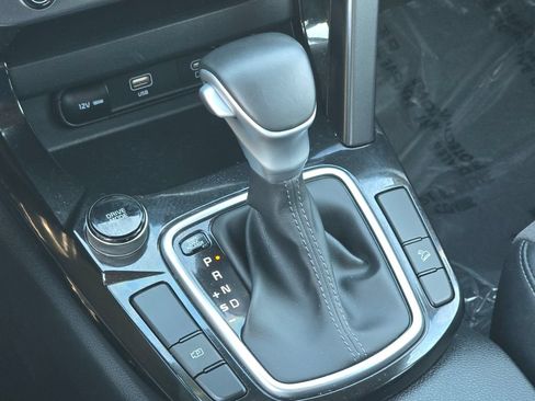 Certified 2025 Kia Seltos S FWD image 24