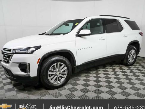 Used 2023 Chevrolet Traverse LT FWD image 26