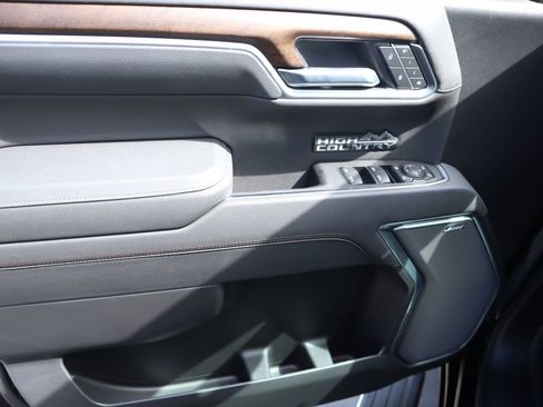 New 2026 Chevrolet Silverado 1500 High Country image 17