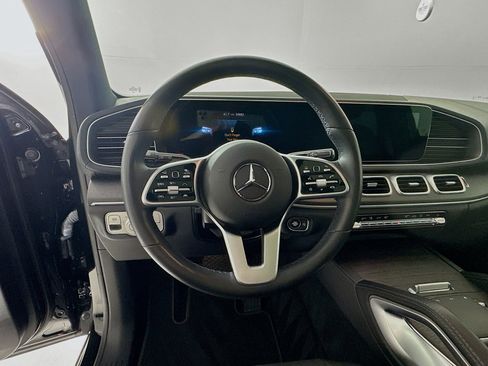 Used 2021 Mercedes-Benz GLS 450 4MATIC image 12