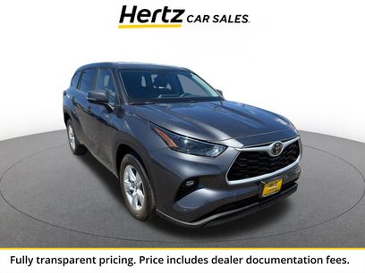 Used 2025 Toyota Highlander LE
