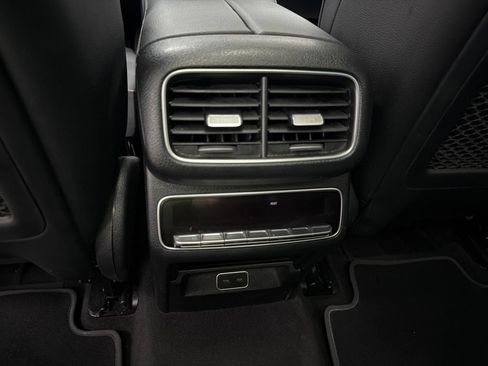 Used 2024 Mercedes-Benz GLS 450 4MATIC image 23